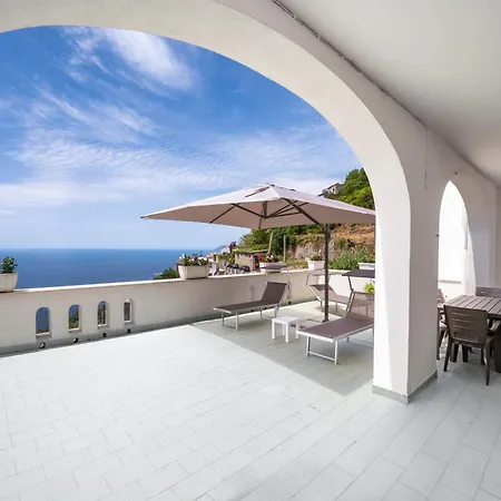 Ferienhaus Rosy By Wonder Tour