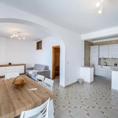 Rosy By Wonder Tour אמאלפי