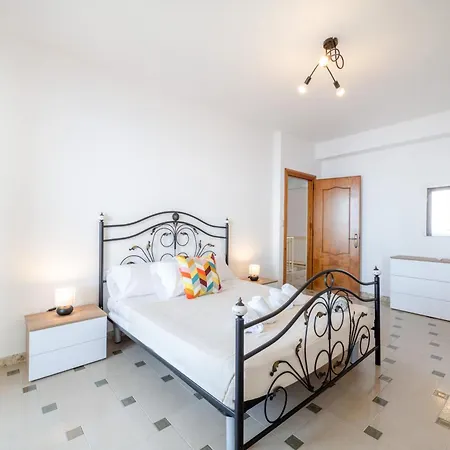 Rosy By Wonder Tour Tatil Evi