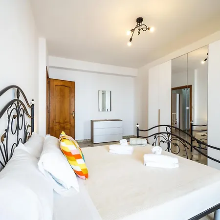 Rosy By Wonder Tour Tatil Evi